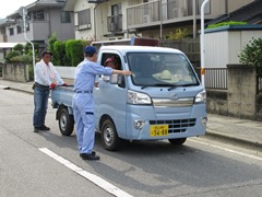 被災地視察を行う大森雅夫岡山市長　その2