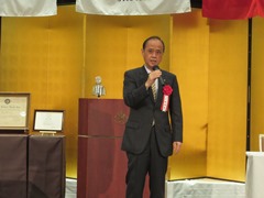 挨拶を行う大森雅夫岡山市長