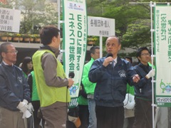 岡山市美しいまちづくりの日一斉清掃ボランティア清掃・エコクリーナーズの様子