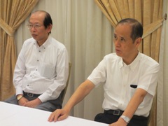 美咲町長・副町長と岡山市長・副市長との懇談会の様子