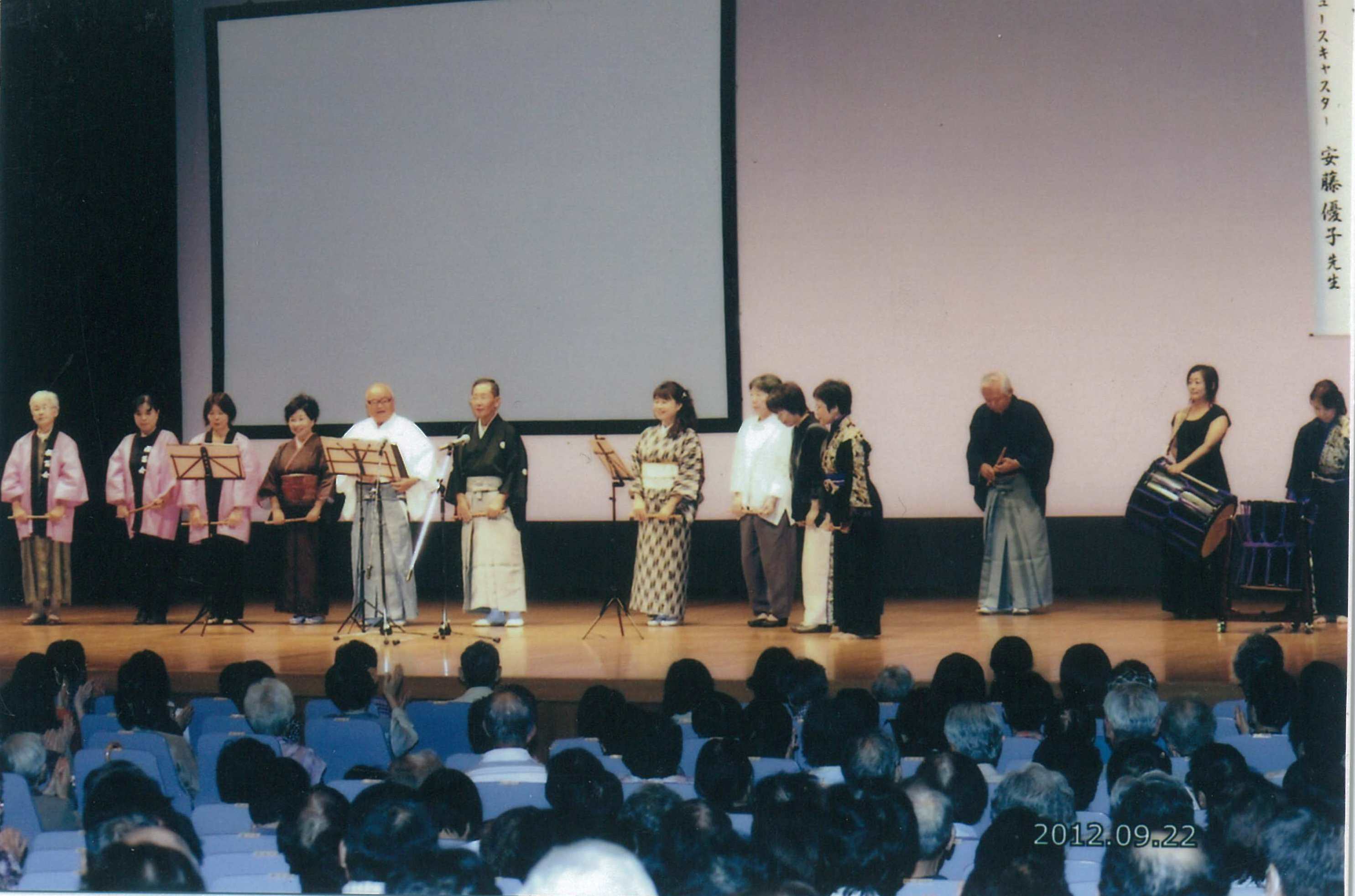 舞台での演奏