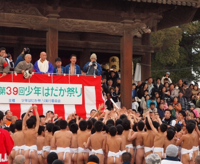 少年はだか祭りの様子