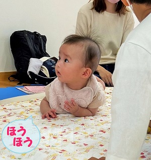 赤ちゃんだって目と耳で