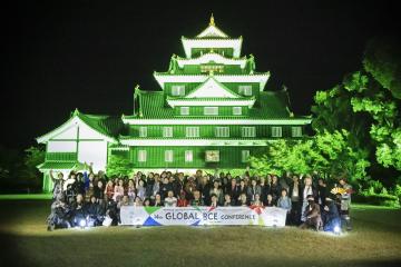 岡山城天守閣前集合写真