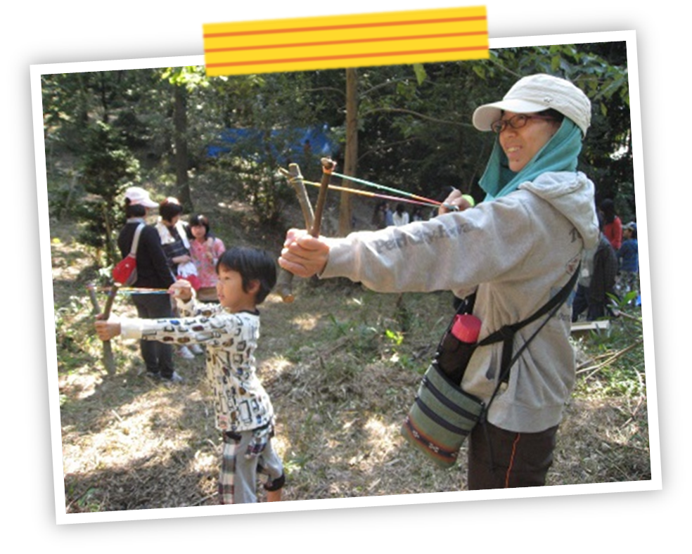 子どもたちが遊ぶ様子