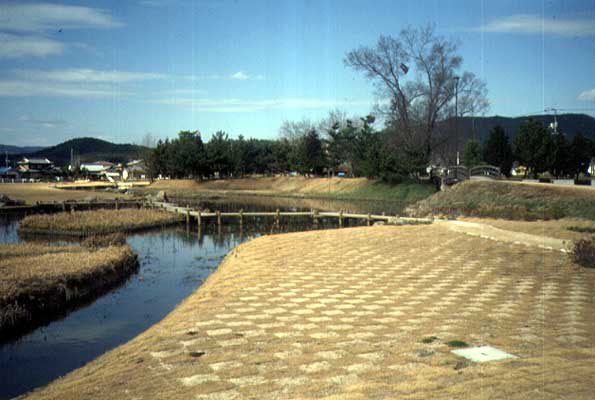 高松城跡附水攻築堤跡の写真