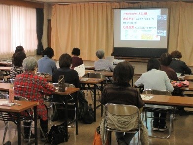 東公民館会場の様子