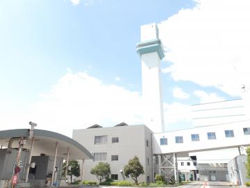 東部クリーンセンター煙突の写真