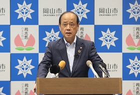 市長記者会見の様子
